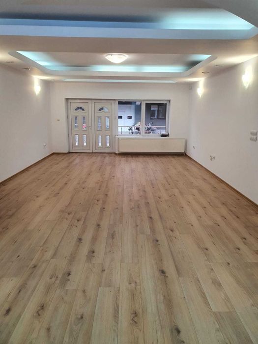 Inchiriere Casa Aparatorii Patriei 4 min de metrou - proprietar