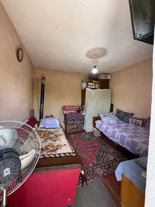 Lelinizimda Birinchi Liniyada Kotta xovli zudlik bilan sotiladi