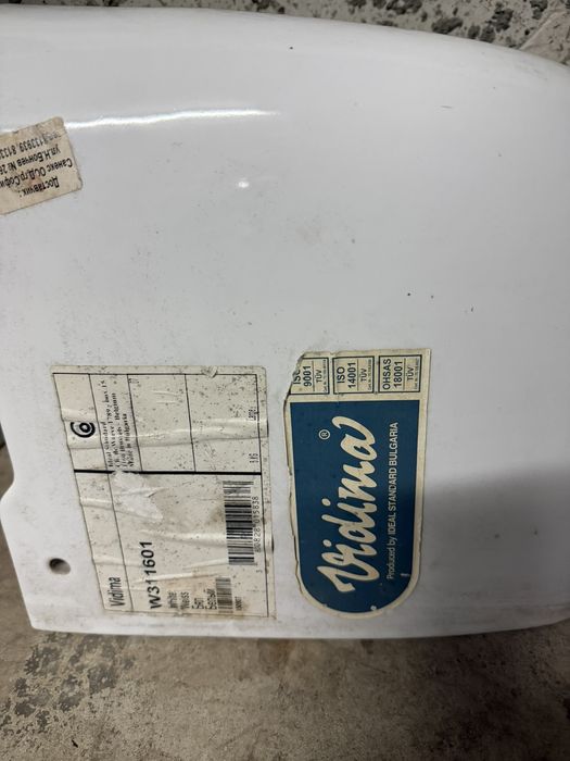 Мивка за баня и "ръкави" за мивка