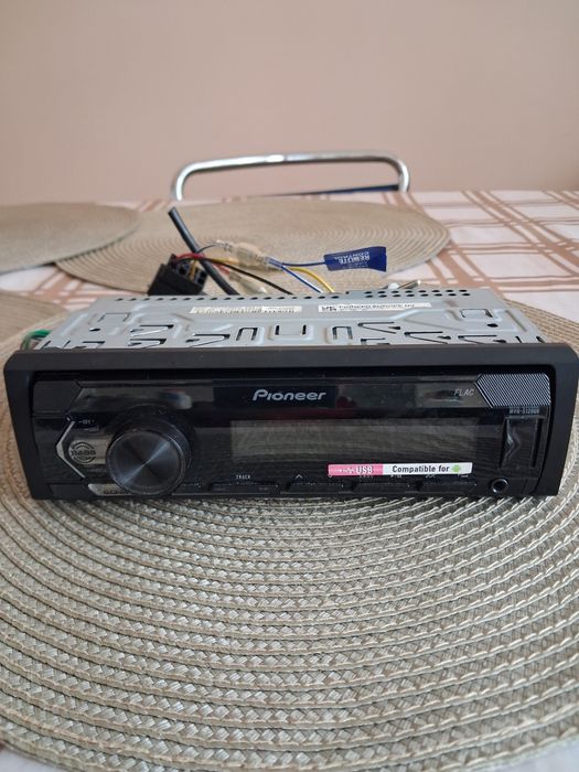 Фарове, акумулатор, радио за vw vento