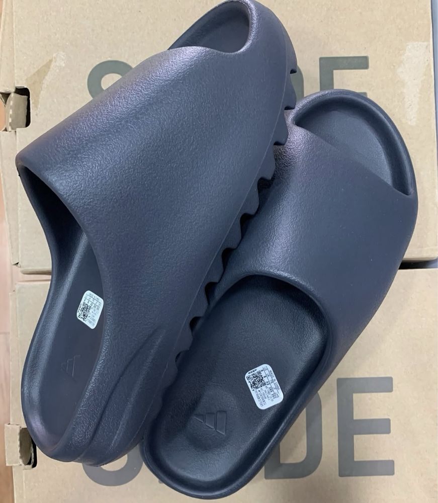 Yeezy Slides 40-41-42-46