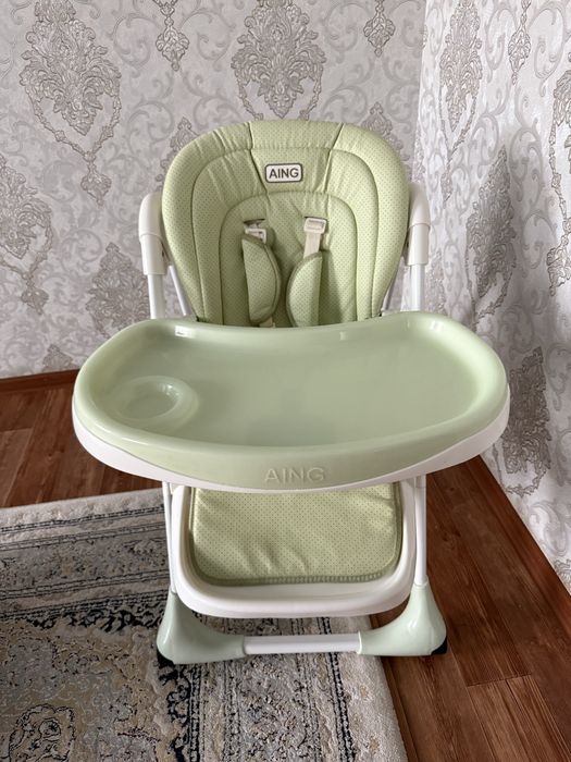 Детский кормящии стульчик