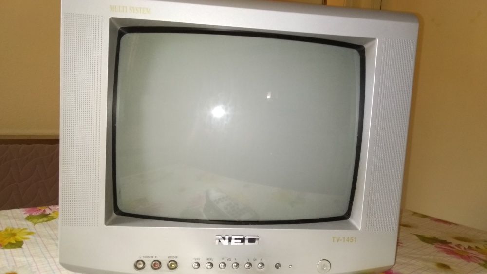 Продавам Телевизор