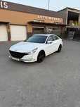 Hyundai Elantra 2022 Full
