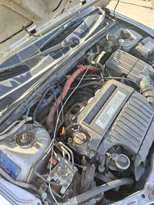 Vand Honda civic hybrid pentru piese