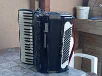 Acordeon Larrinaga-120 basi