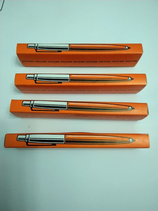 Продавам нови неизползвани химикалки PEVDI PAX от времето на 1985 г.