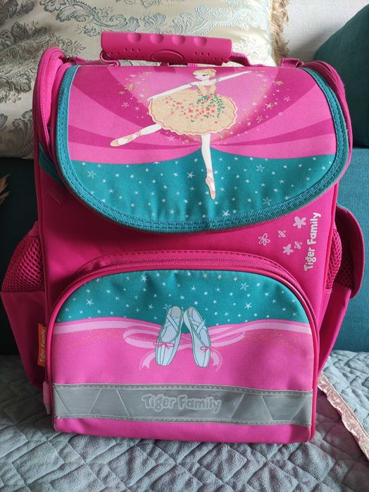 Рюкзак ортопедический Tiger Famili для девочки 1-4 класс