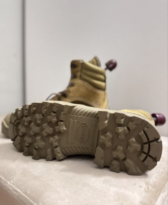 Bocanci BATES miitari