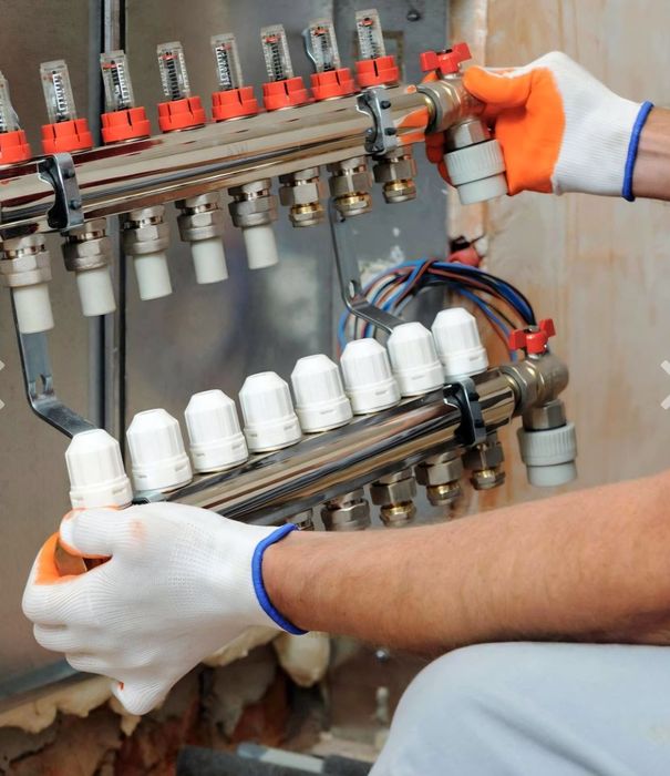 INSTALATOR  Reparatii Sanitare