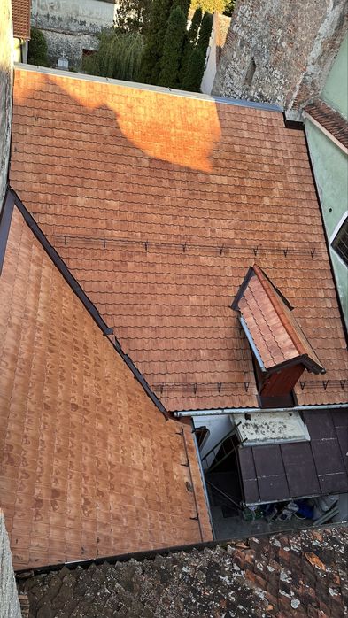 Reparatii si montaj acoperisuri