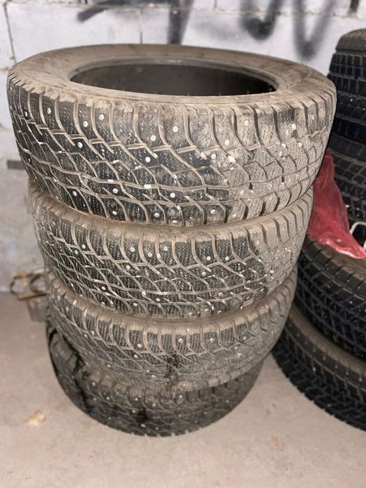 Шины зимние шипованные