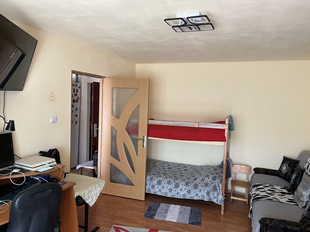 Ap 2 camere renovat cu clima etj 4