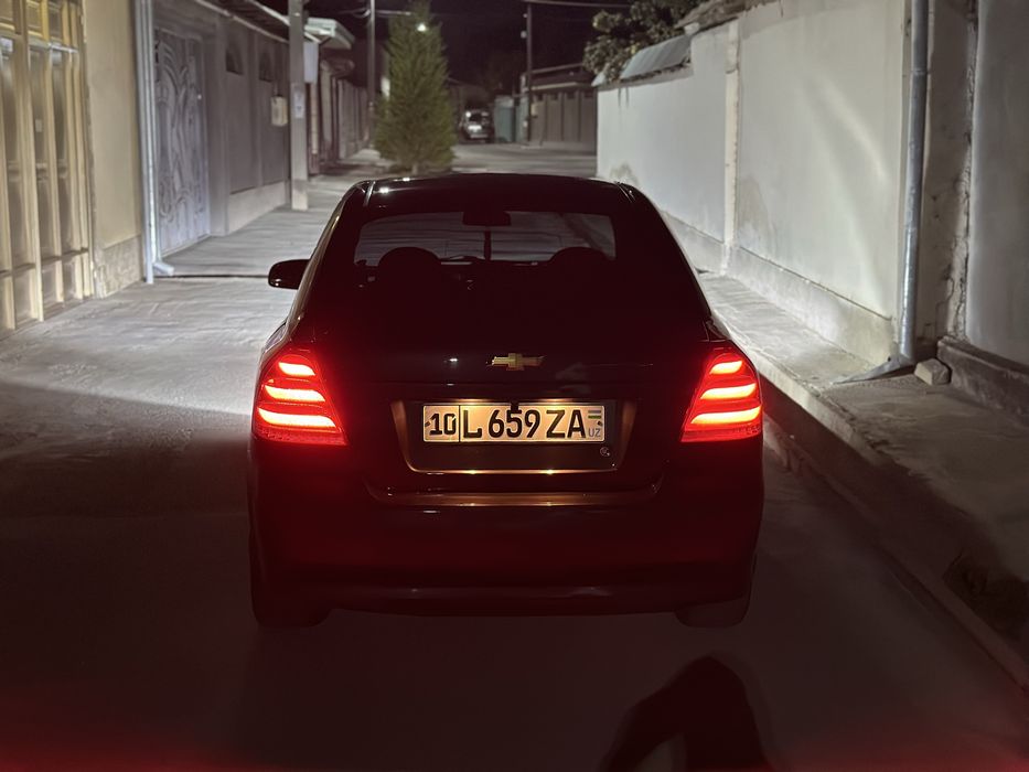 Nexia 3 автомат (своя)