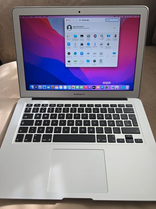 Vand Macbook Air 2017 Silver