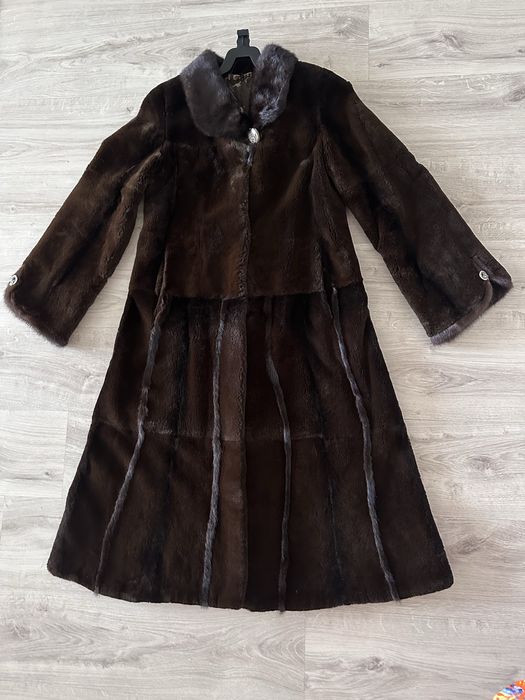 Продам шубу бобрик