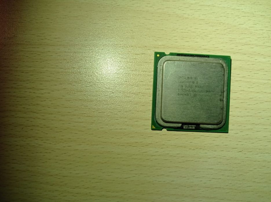 Процессор Intel Celeron D 04