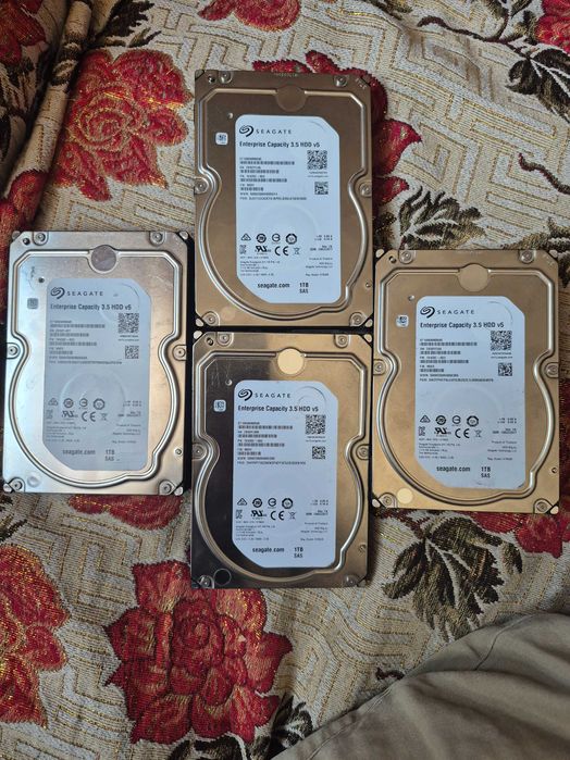 HDD SAS 1 TB, 3.5", 7200 rpm, 2017 4buc