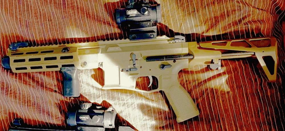 реплика на М4- DEX 556