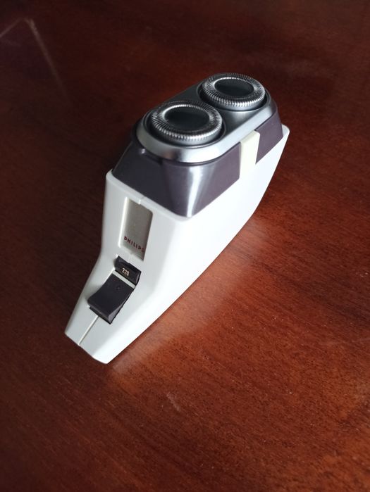 Aparat de ras vintage Philips Philishave SC 8010