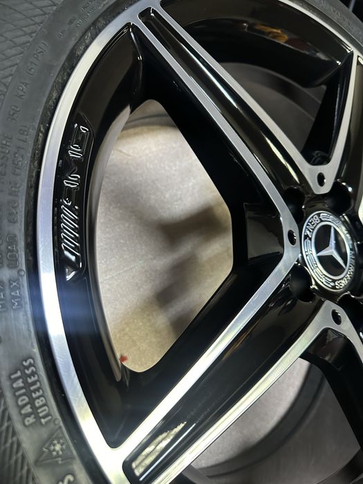 Jante originale Mercedes Amg C classe pe 18 cu anv Iarna !