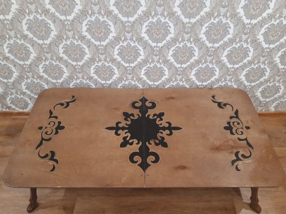 Продам казахские столы