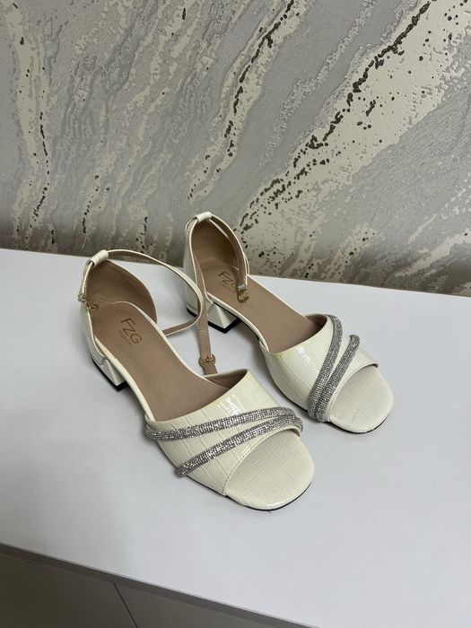 басоношка янги кийилмаган