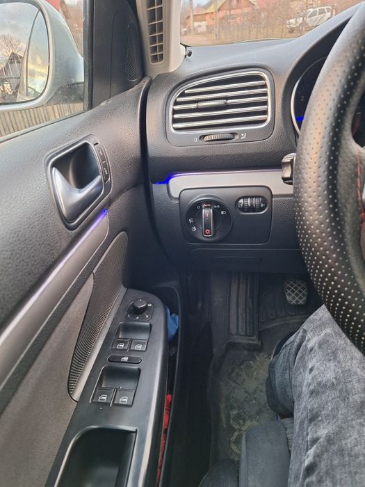 Vând Volkswagen Golf 6 1.6 diesel euro 5