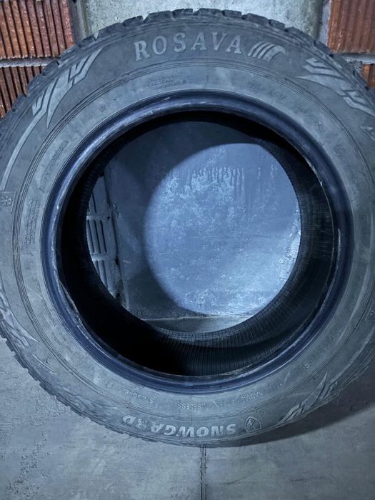 Шины зимние 4шт 215/60 R 16