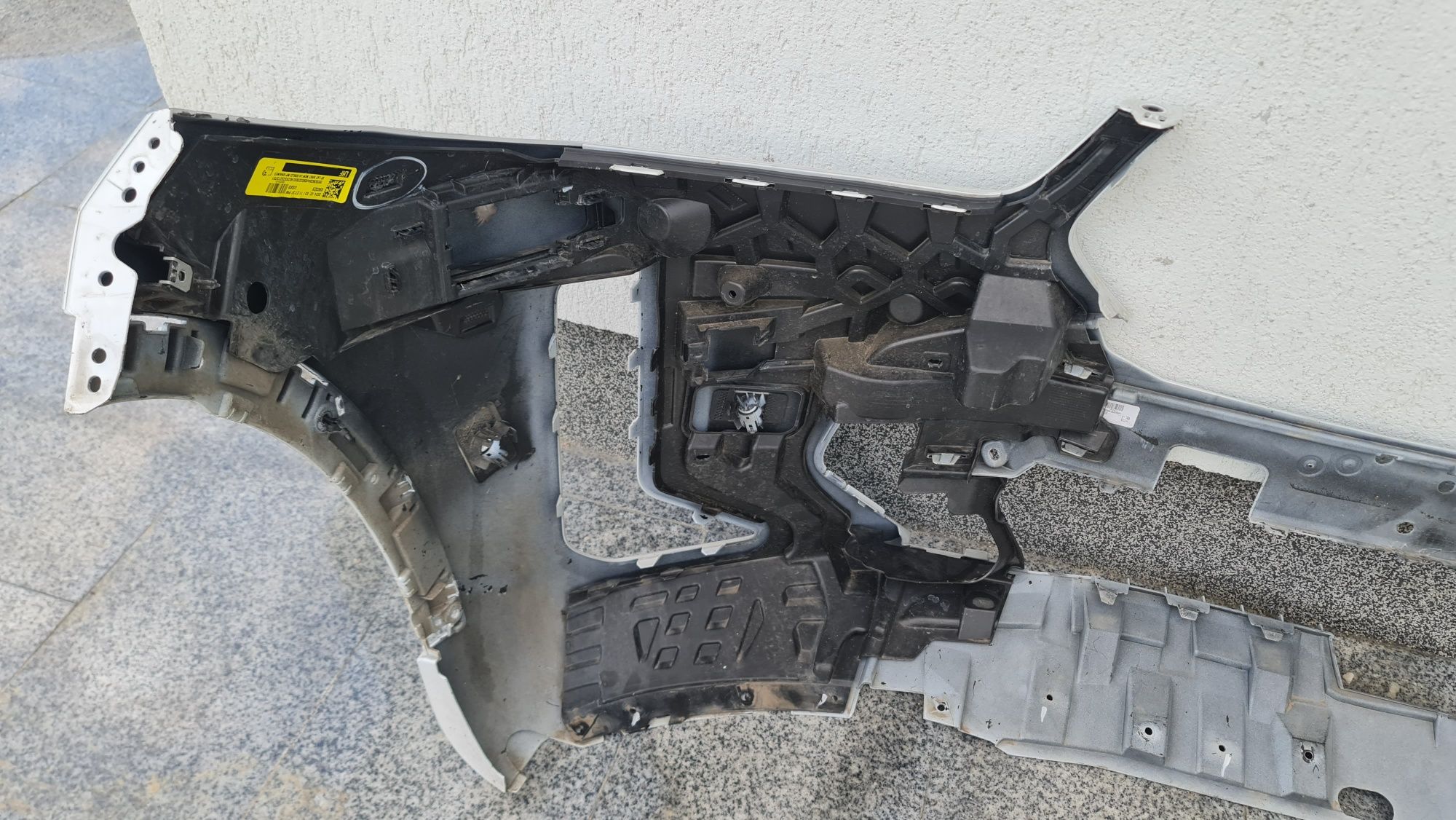 Bara fata M pachet alb BMW X6 G06 facelift 2023+ 8085644