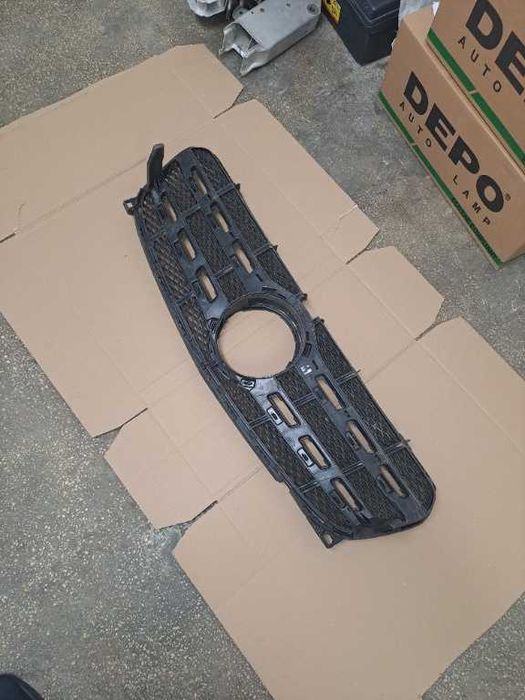 Grila radiator Mercedes GLA Class X156 Facelift cod A1568882900