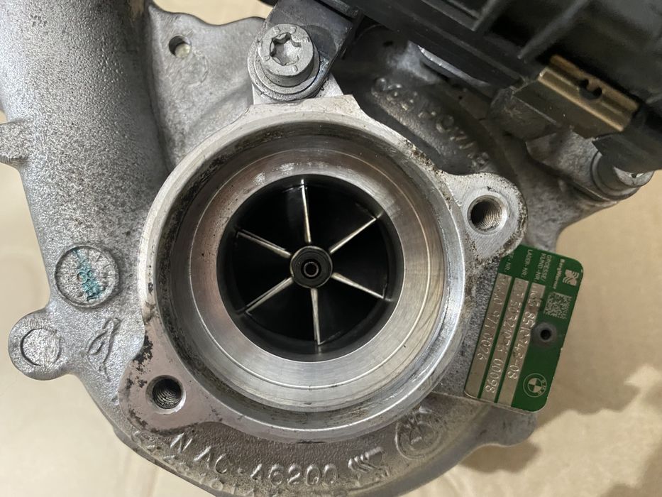 Turbina mica BMW Seria 3 4 5 6 7 X3 X4 X5 X6 3.0 313CP 40D biturbo