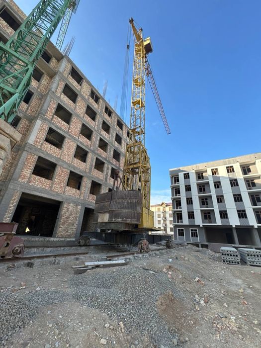 Башенный кран сотилади Продаётся Башенный кран