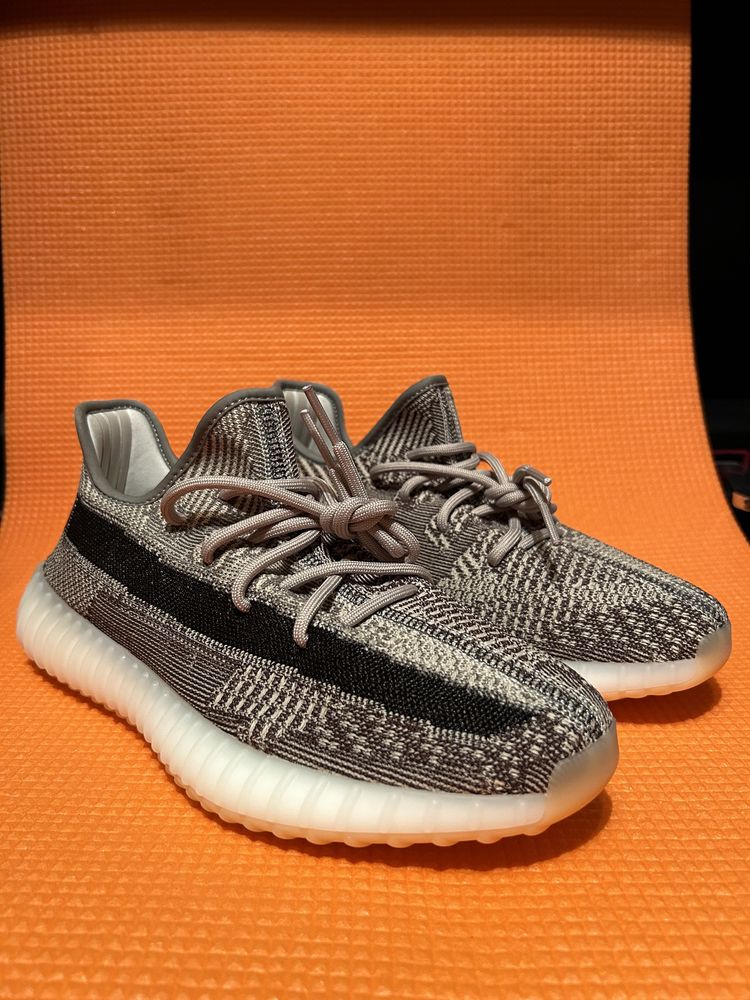 Adidas Yeezy 350 v2 Zyon 43 1/3