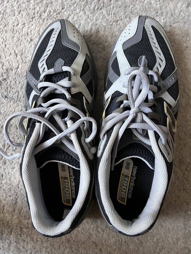 Маратонки New Balance