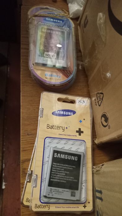 Батарейки на телефоны