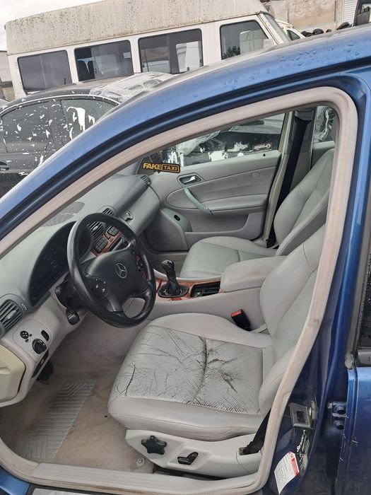 Мерцедес  С 180 на части !