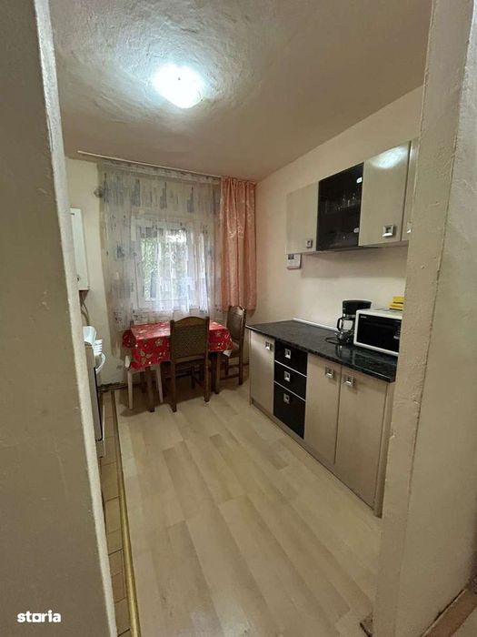 Apartament 2 camere, parter, 50 mp , langa Liceul de Arta - 49900 euro