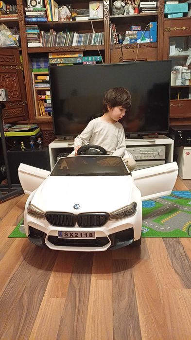 Masinuta electrica BMW Drift