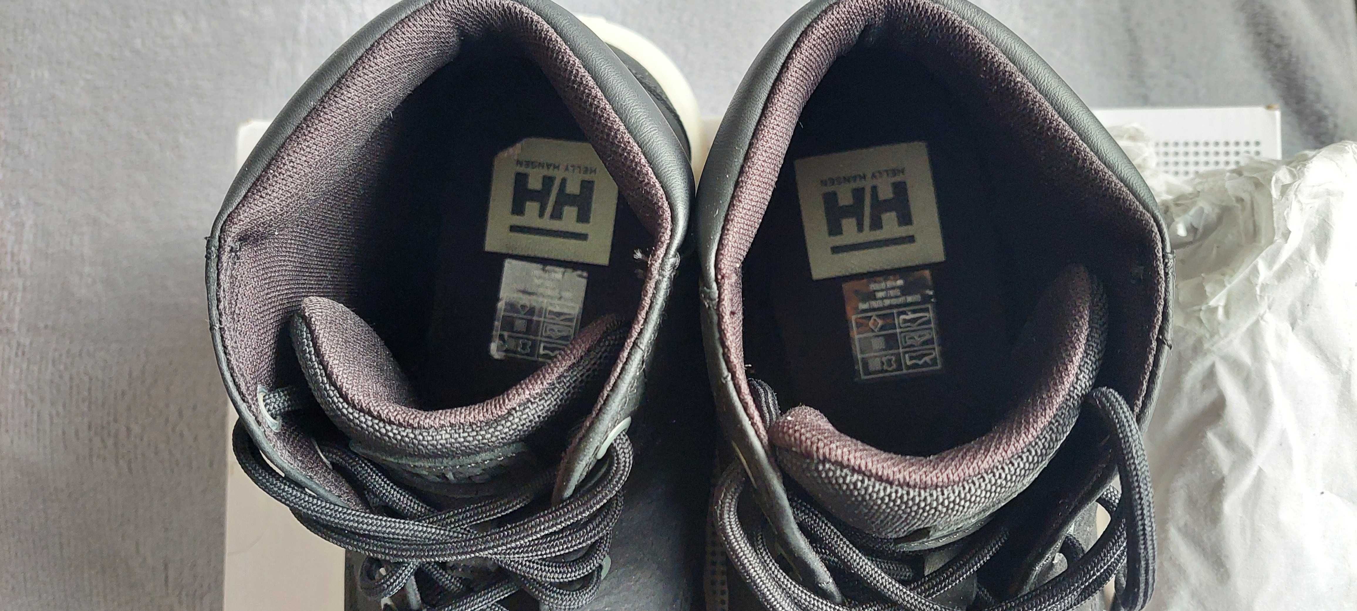 Зимни обувки Helly Hansen - номер 43