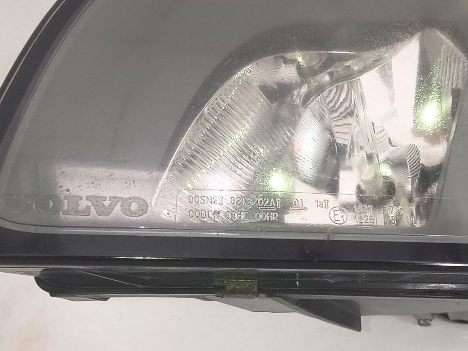 Far Volvo V40, S50 parte stânga