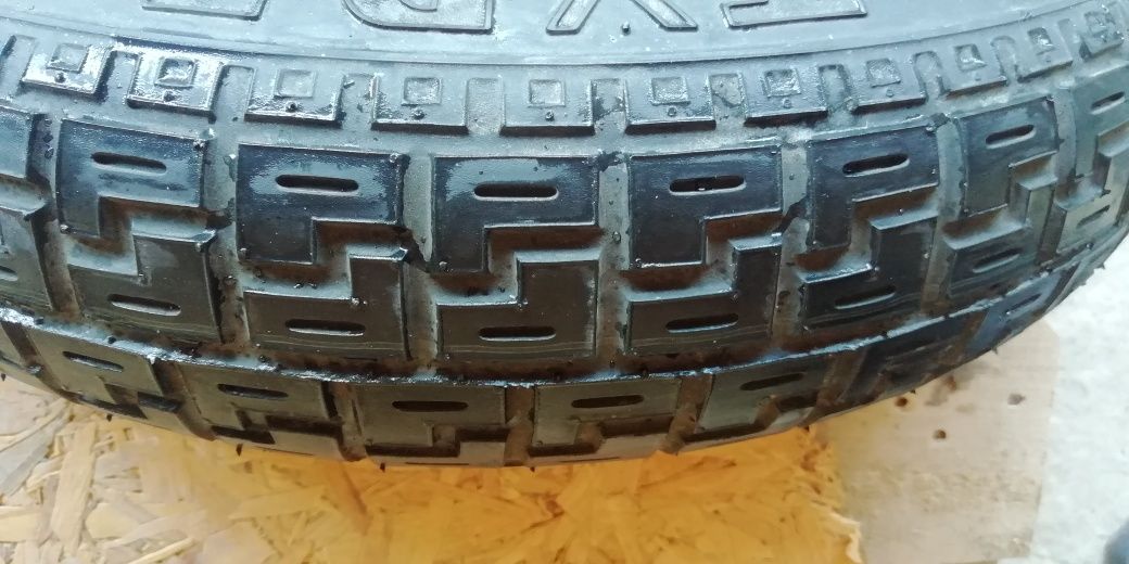Автомобилна гума