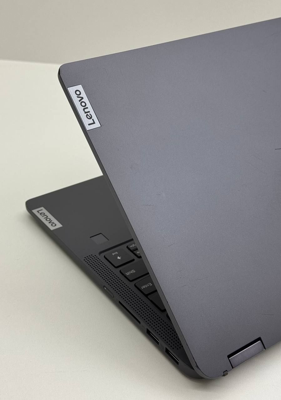 Продам Сенсорный Ультрабук Lenovo idepad Flex 14, Core i3 8/256 идеал