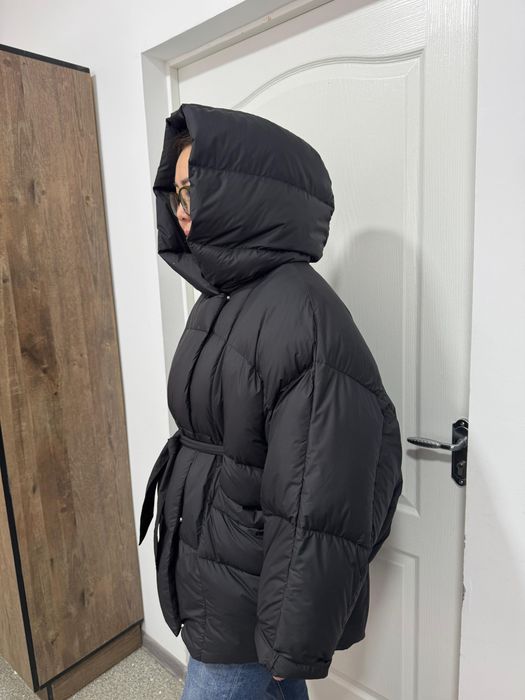 Продается почти новая теплая куртка фирмы Billissimo