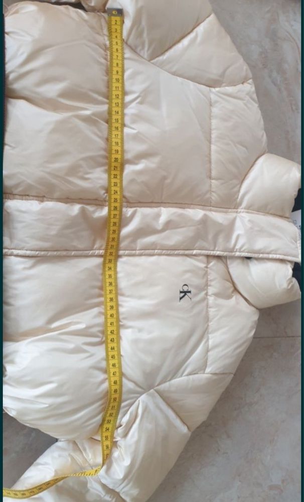 Дамско яке топ модел на calvin klein