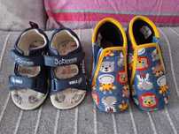 2 perechi papucei unisex nr 20 si 22