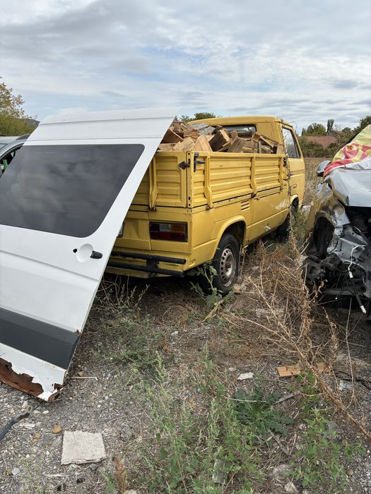 VW T3- Продава се цял за части (Бракуван)