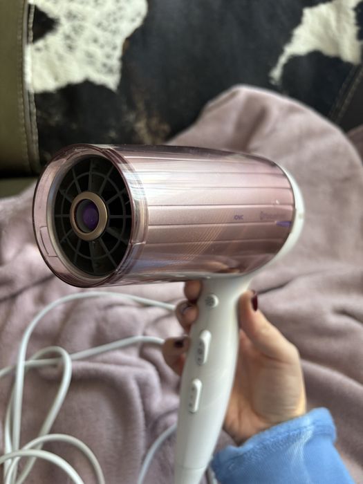 Оригинален сешоар на philips