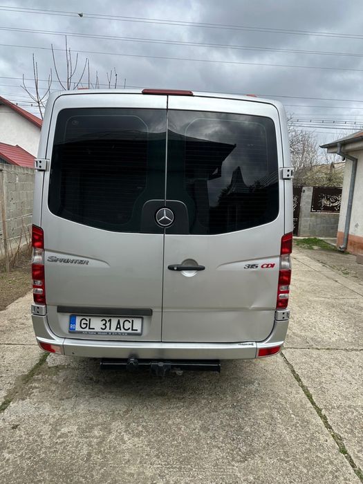Mercedes- Benz Sprinter