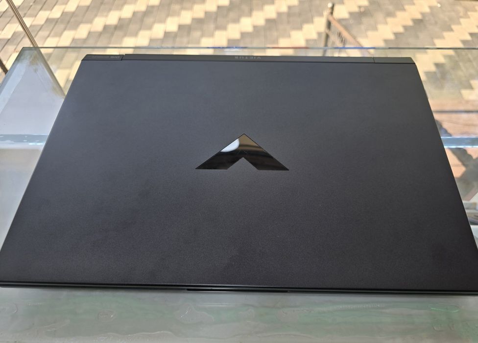 HP Victus i5-13420/RTX 3050 6 gb